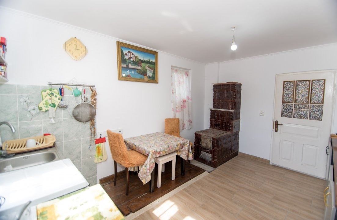 Casa cu teren 4727mp in Ciomagesti, Arges -ideala pentru locuit sau vacanta