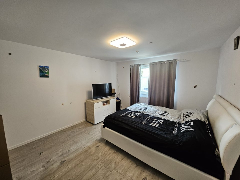 Casa 4 camere, piscina - An 2020 - Draganu Arges