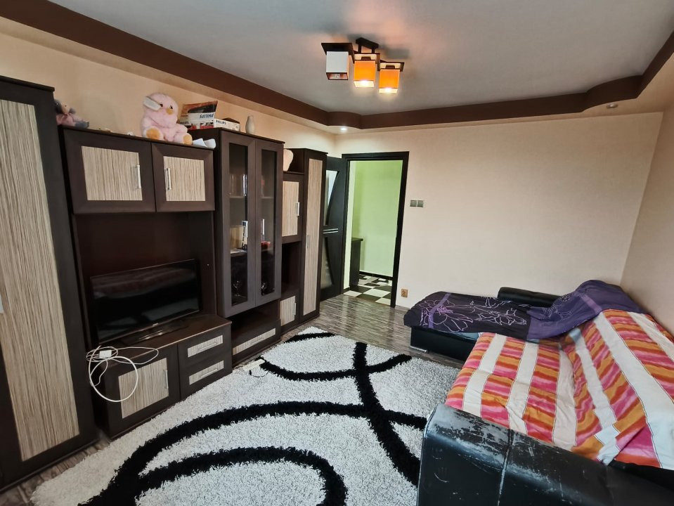 Apartament Luminos 2 Camere, Mobilat, Etaj Înalt, 9 Mai, Targu Jiu