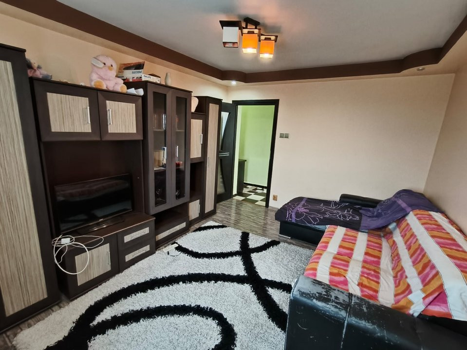 Apartament Luminos 2 Camere, Mobilat, Etaj Înalt, 9 Mai, Targu Jiu