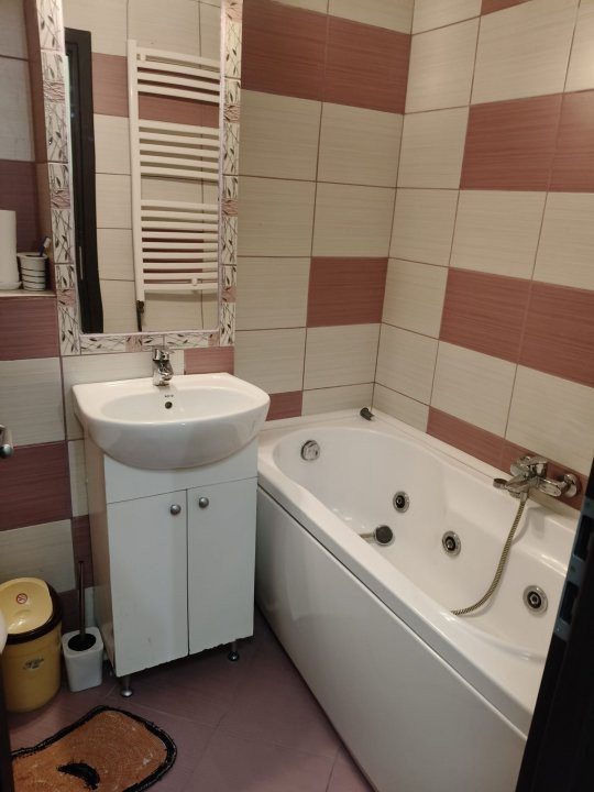 Apartament Luminos 2 Camere, Mobilat, Etaj Înalt, 9 Mai, Targu Jiu