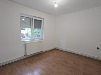 De vânzare Apartament 2 camere Str. Prahova