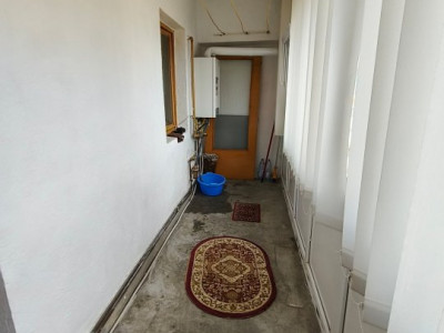 De vânzare casă central