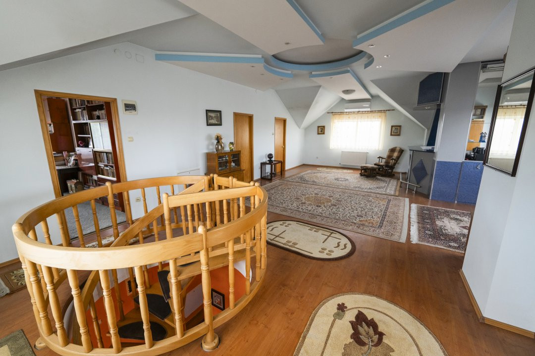 Casa versatila D+P+1+M pentru clinica, birouri sau afterschool–zona centrala