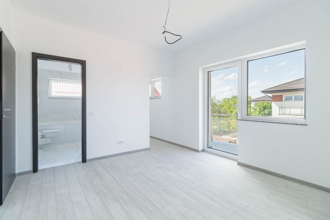 Case duplex in Ciorogarla Residence