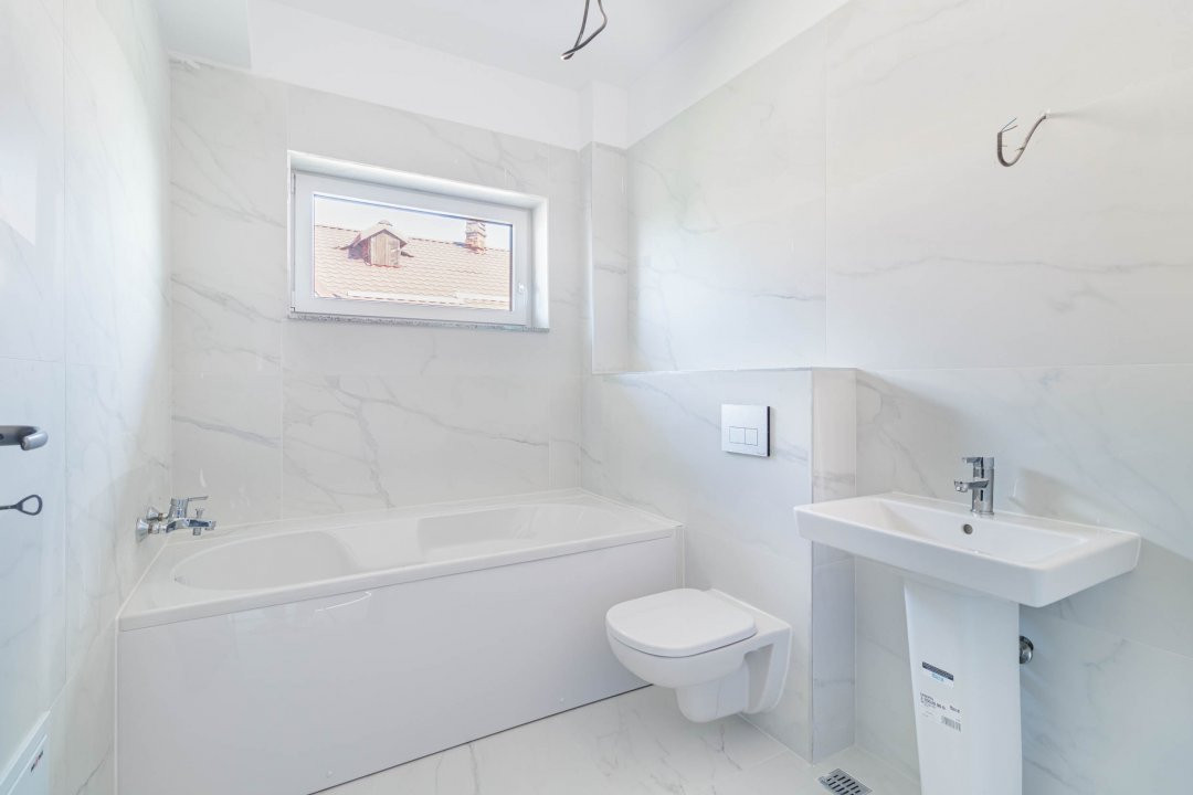 Case duplex in Ciorogarla Residence