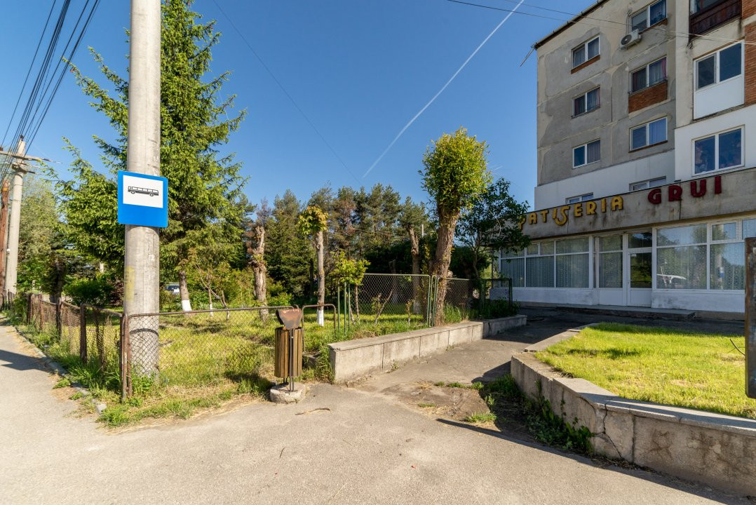 Inchiriere spatiu de depozitare 247 mp, curte 158 mp, Campulung, AG