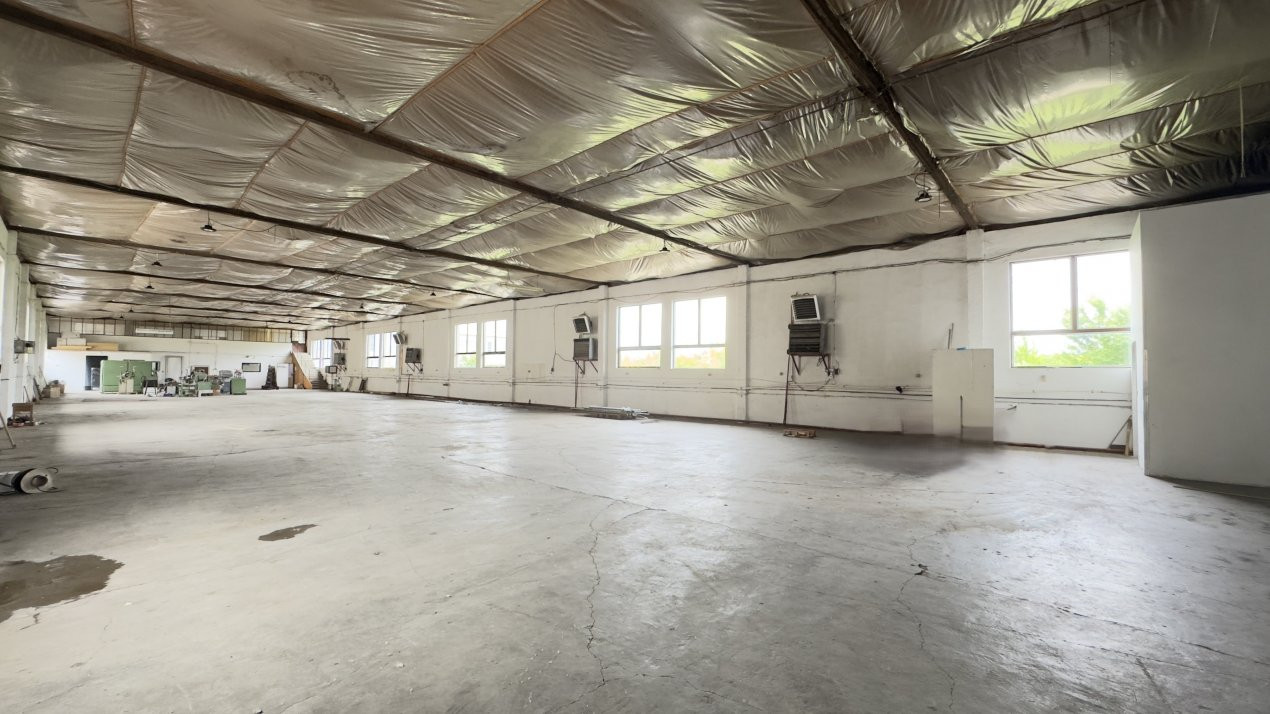 Clădire Industrială Hală Producție, Depozitare, Birouri-Teren 3140 mp - Carei  