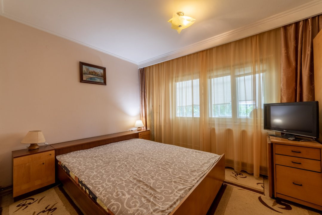 Apartament spatios de 4 camere etaj 2 Pitesti-zona Gavana!