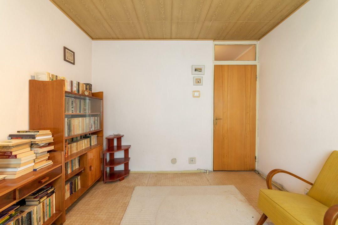 Apartament spatios de 4 camere etaj 2 Pitesti-zona Gavana!