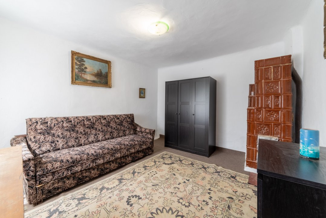 Casa la tara - Com. Ratesti, sat Nejlovelu - la 30 km de Pitesti