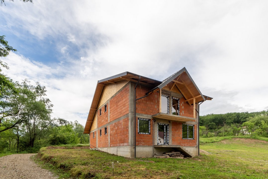 Casa Babana, Arges  P+1+pod - in constructie 