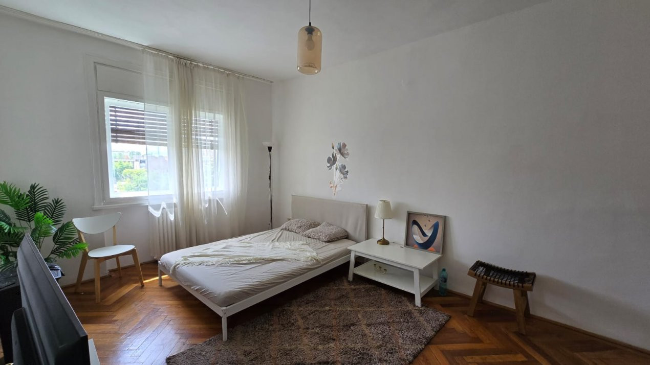 Garsoniera langa Cismigiu