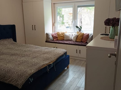 De vânzare Apartament 3 camere Carpati 2
