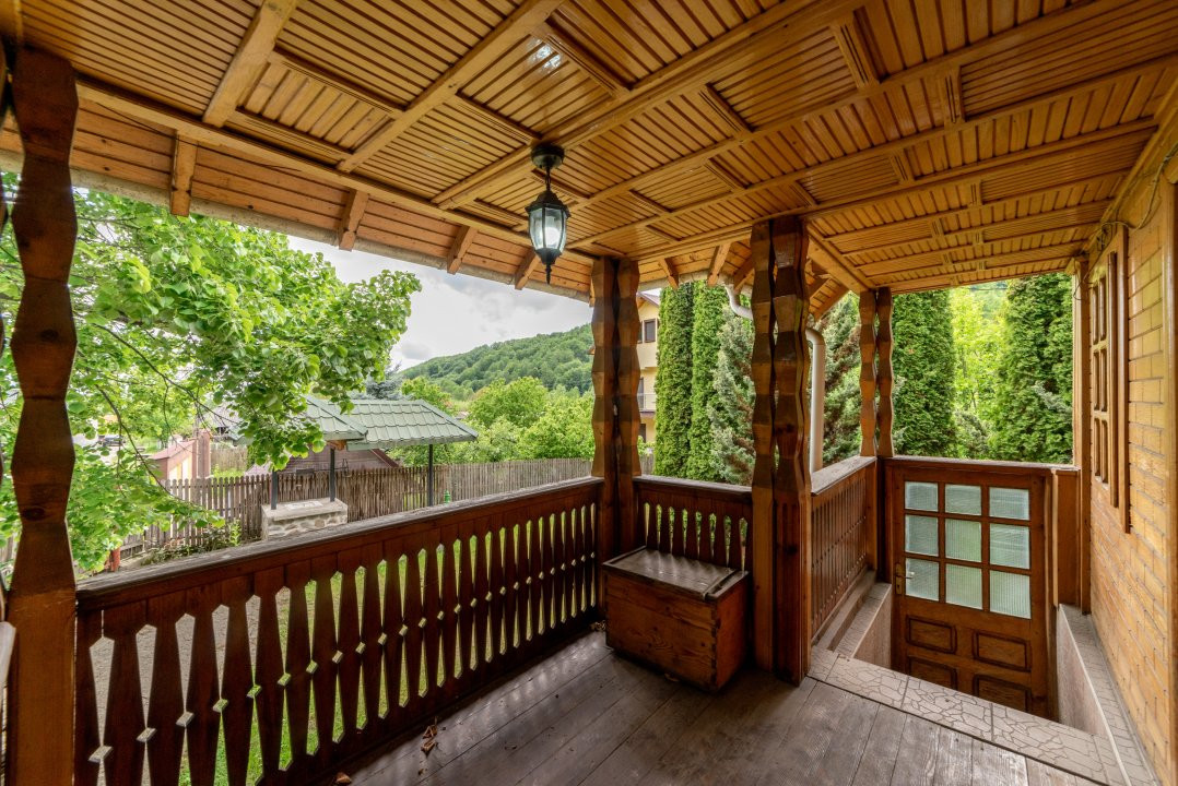 Colț de Rai -Casă de vacanță cu Pădure-Livadă și Râu -Jud.Argeș!