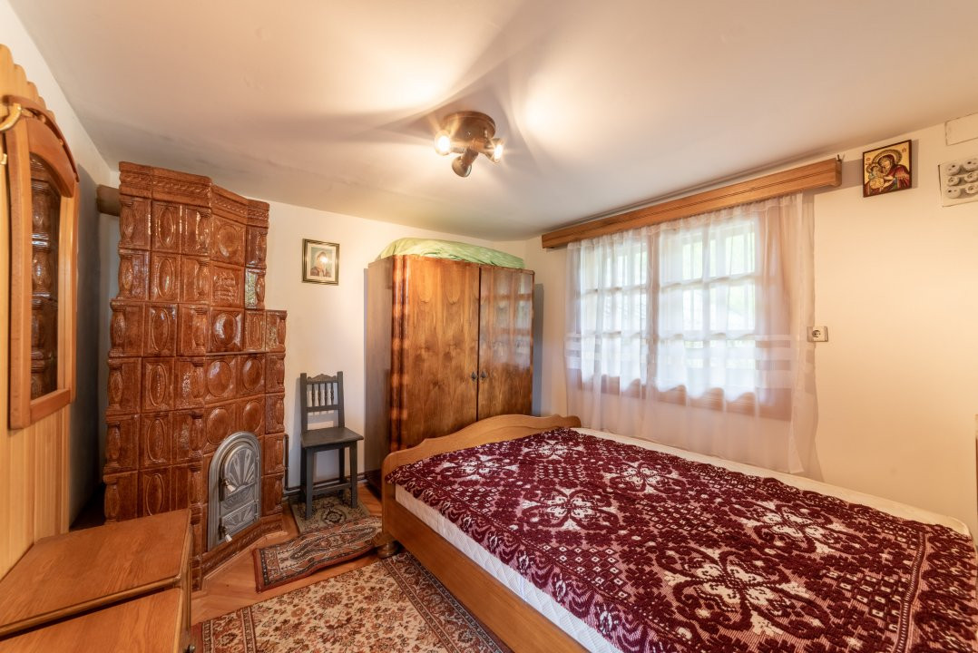 Colț de Rai -Casă de vacanță cu Pădure-Livadă și Râu -Jud.Argeș!