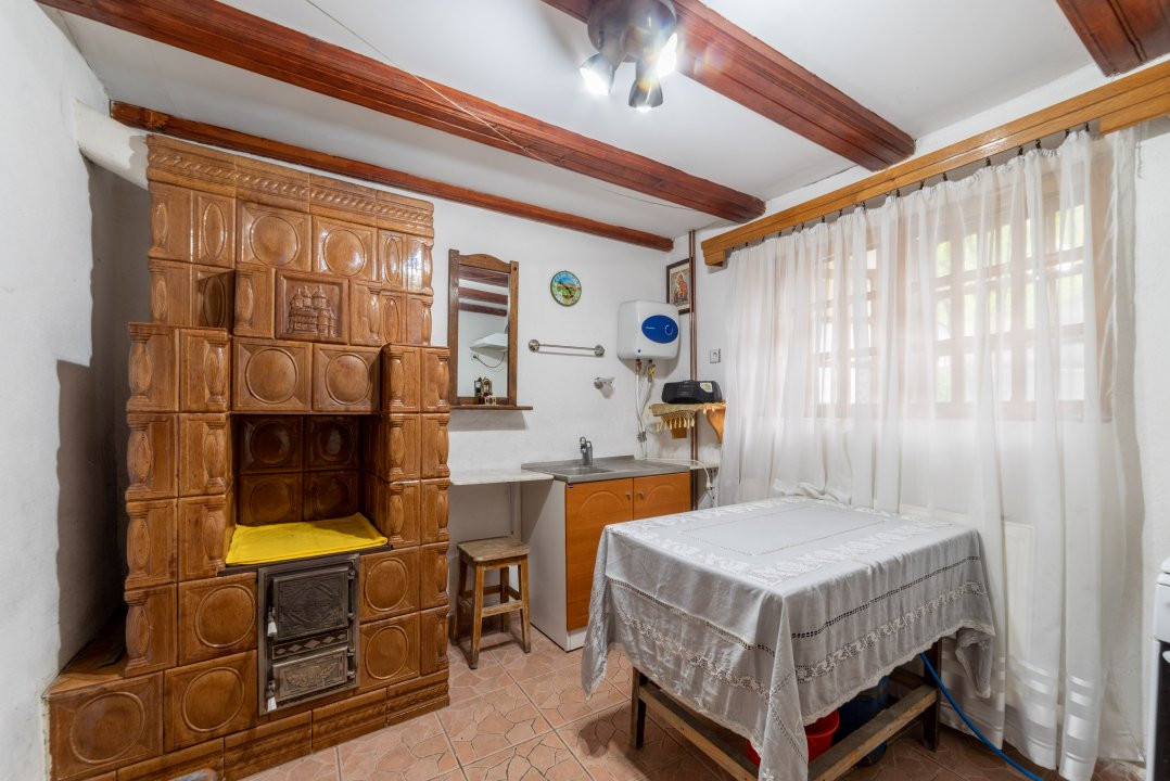 Colț de Rai -Casă de vacanță cu Pădure-Livadă și Râu -Jud.Argeș!