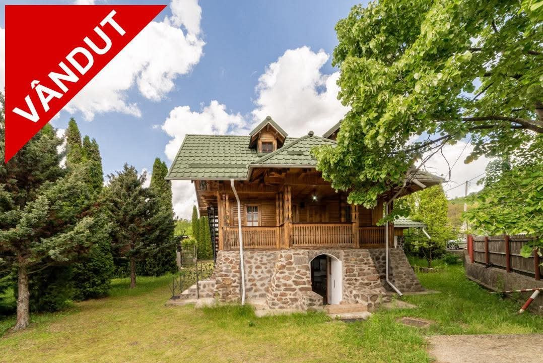 Colț de Rai -Casă de vacanță cu Pădure-Livadă și Râu -Jud.Argeș!