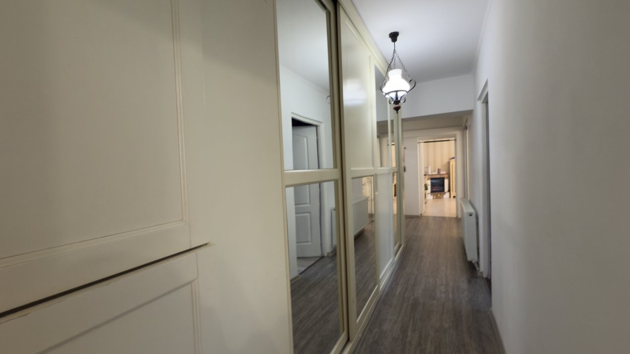 Apartament de 3 camere ultracentral Pitești!