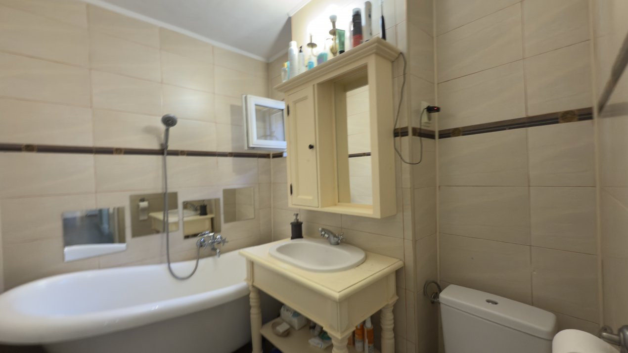 Apartament de 3 camere ultracentral Pitești!