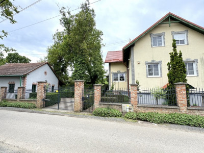 Casa din Vie 6 camere D+P+M Teren 5431 mp, Str. Grădina Viilor-Carei-Comision 0%