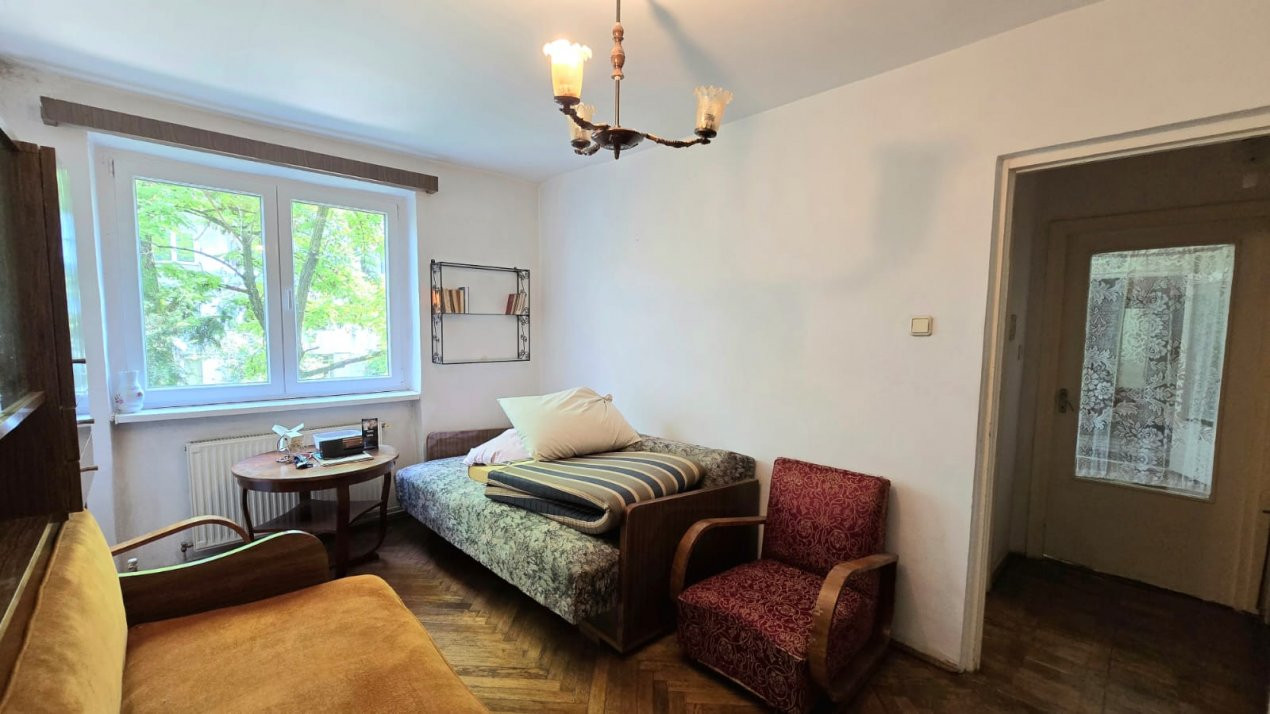 De vanzare apartament 2 camere Carpati 1