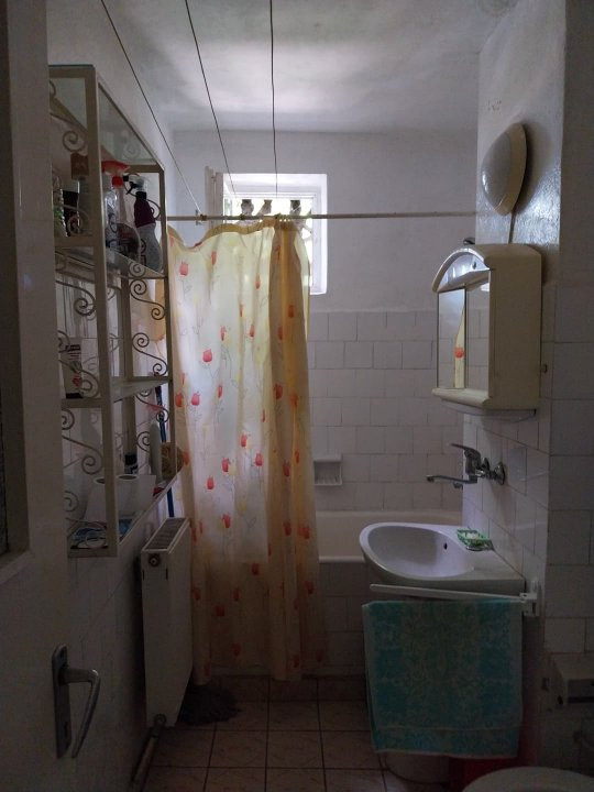 De vanzare apartament 2 camere Carpati 1