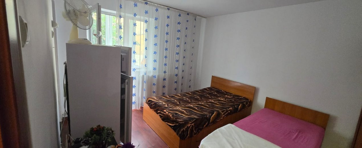 Apartament 2 camere, etaj 1 - str. Minerilor, Târgu Jiu