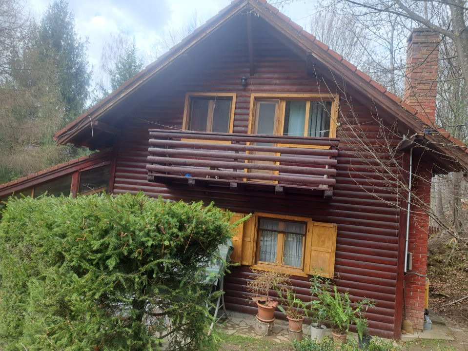 Valea Doftanei – Vila si Teren pe malul Lacului Paltinul!