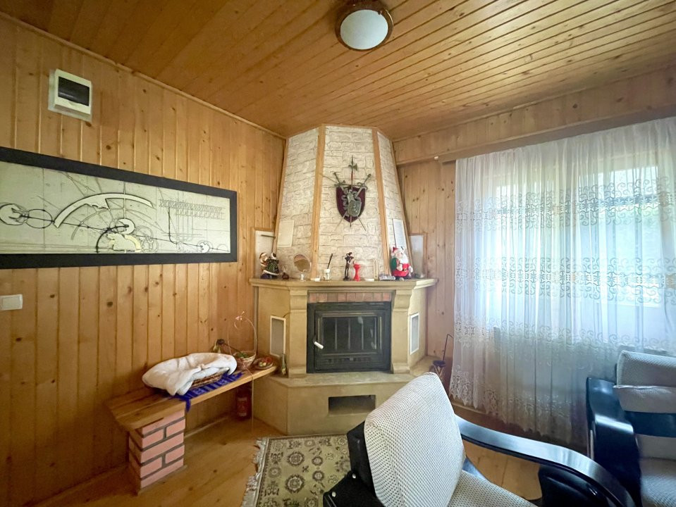 Valea Doftanei – Vila si Teren pe malul Lacului Paltinul!