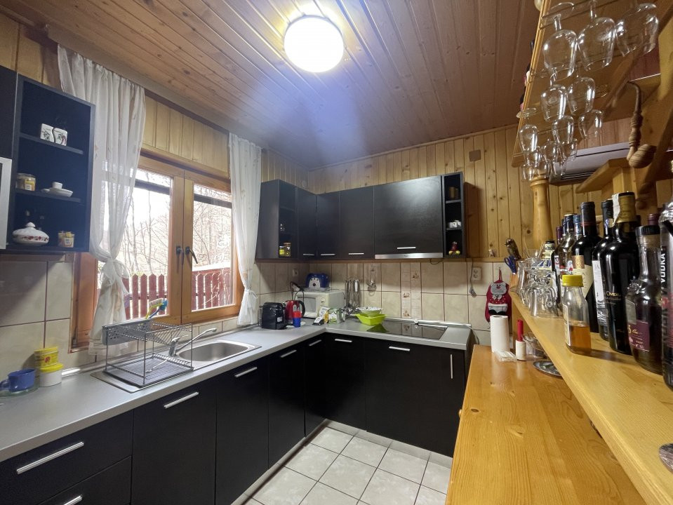 Valea Doftanei – Vila si Teren pe malul Lacului Paltinul!