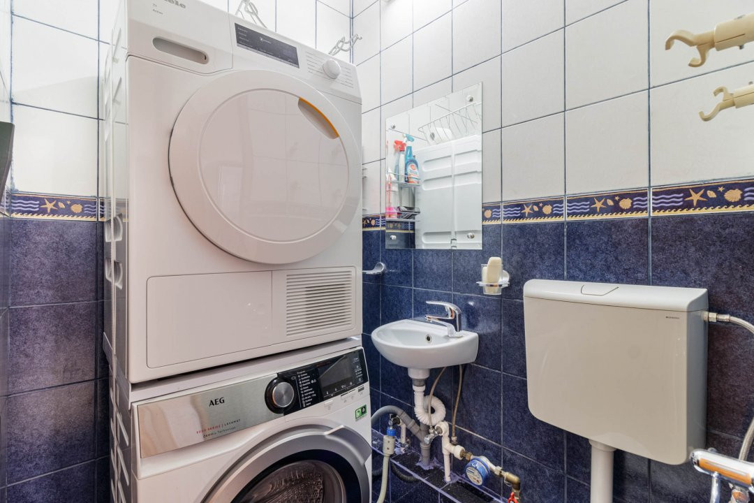 Apartament spatios, cu centrala - langa Mall Vitan 