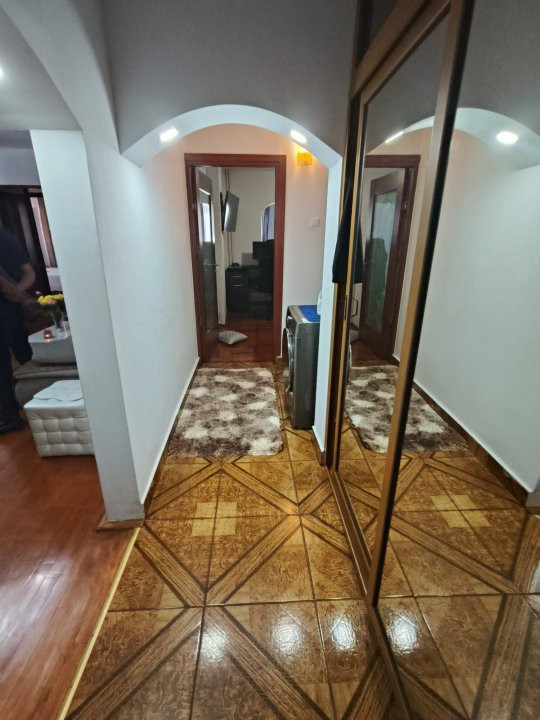 Confort și spațiu – apartament 3 camere, zona Republicii, Târgu Jiu