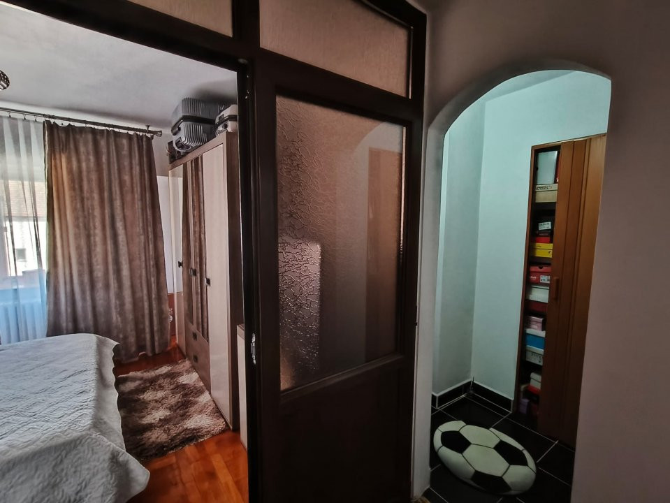 Confort și spațiu – apartament 3 camere, zona Republicii, Târgu Jiu