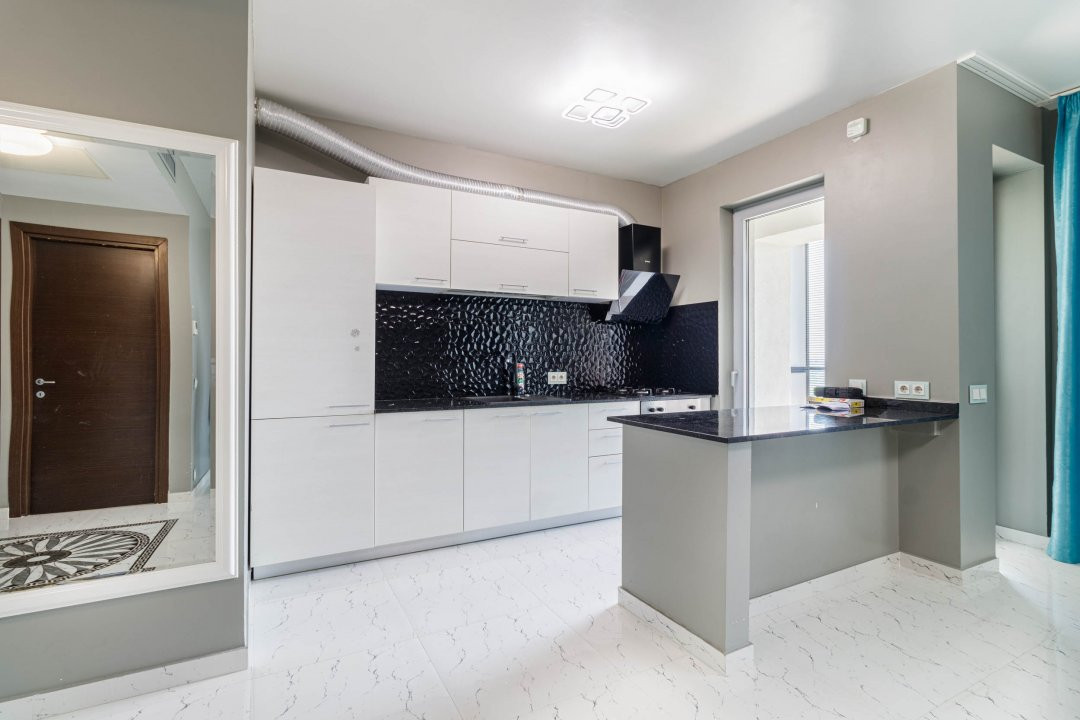 2 camere cu loc de parcare subteran - Asmita Gardens, T6