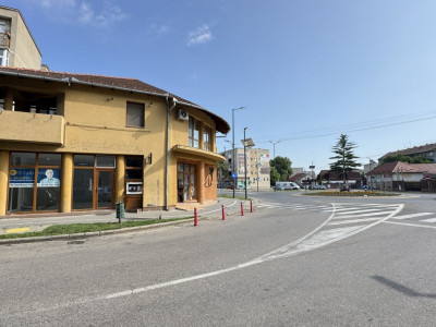 Inchiriere Spațiu Comercial 33 mp, Zona Edex - Carei - Comision 0% chiriaș