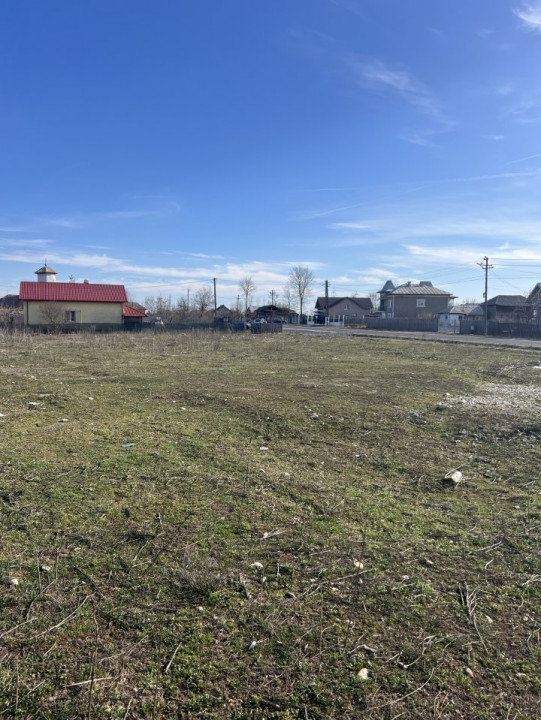Teren intravilan 3240 mp in Oarja - Arges, stradal, 81 m deschidere, utilitati