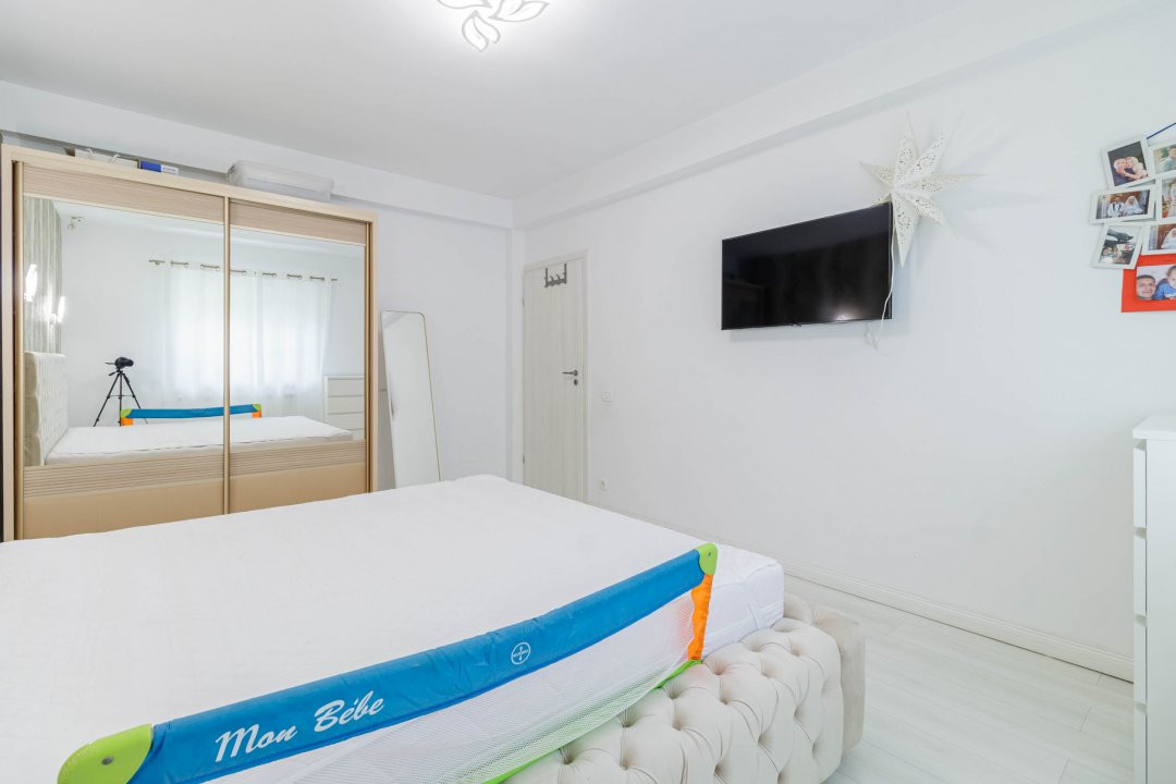 Casa 4 camere cu terasa inchisa Ciorogarla