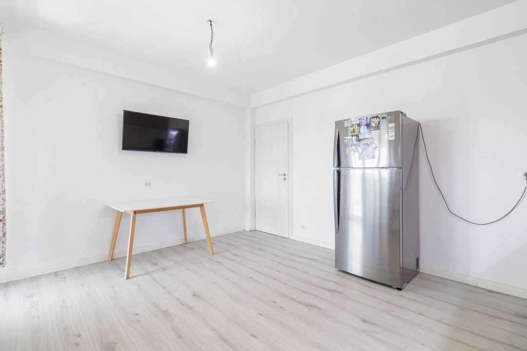 Casa 4 camere cu terasa inchisa Ciorogarla
