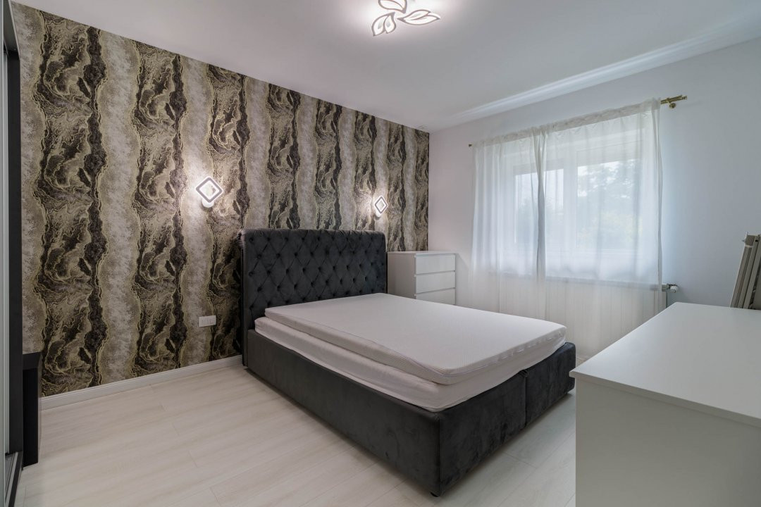 Casa 4 camere cu terasa inchisa Ciorogarla