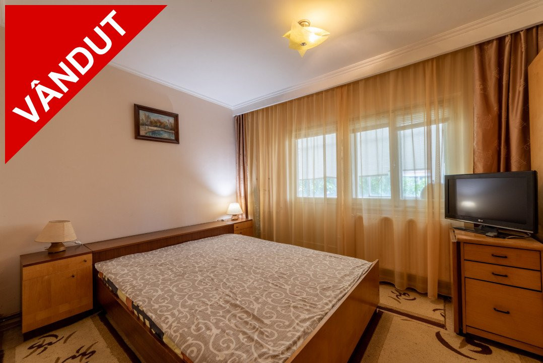 Apartament spatios de 4 camere etaj 2 Pitesti-zona Gavana!