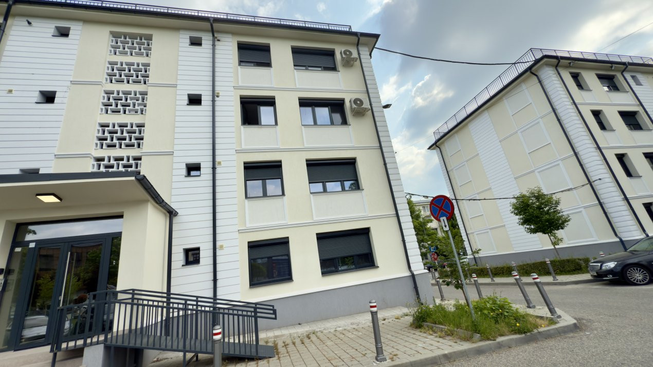 De inchiriat-Apartament 2 Ultracentral-Pitesti zona Primărie!