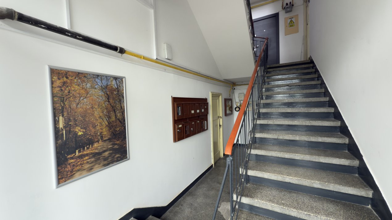 De inchiriat-Apartament 2 Ultracentral-Pitesti zona Primărie!