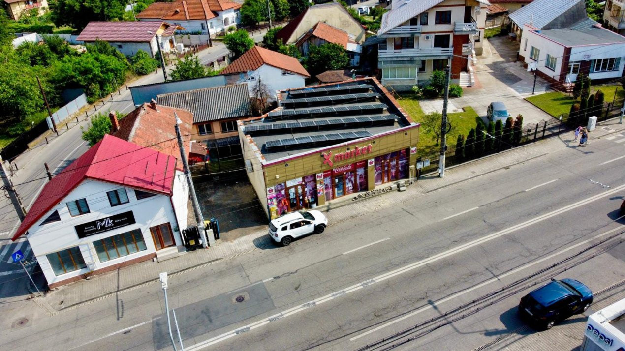 Spațiu comercial cu panouri solare, Târgu Jiu, Calea Severinului