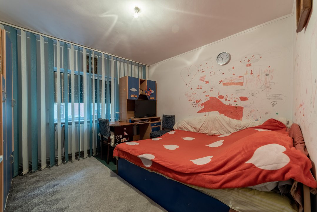 Apartament 4 camere - Bd. Petrochimistilor, Prundu!
