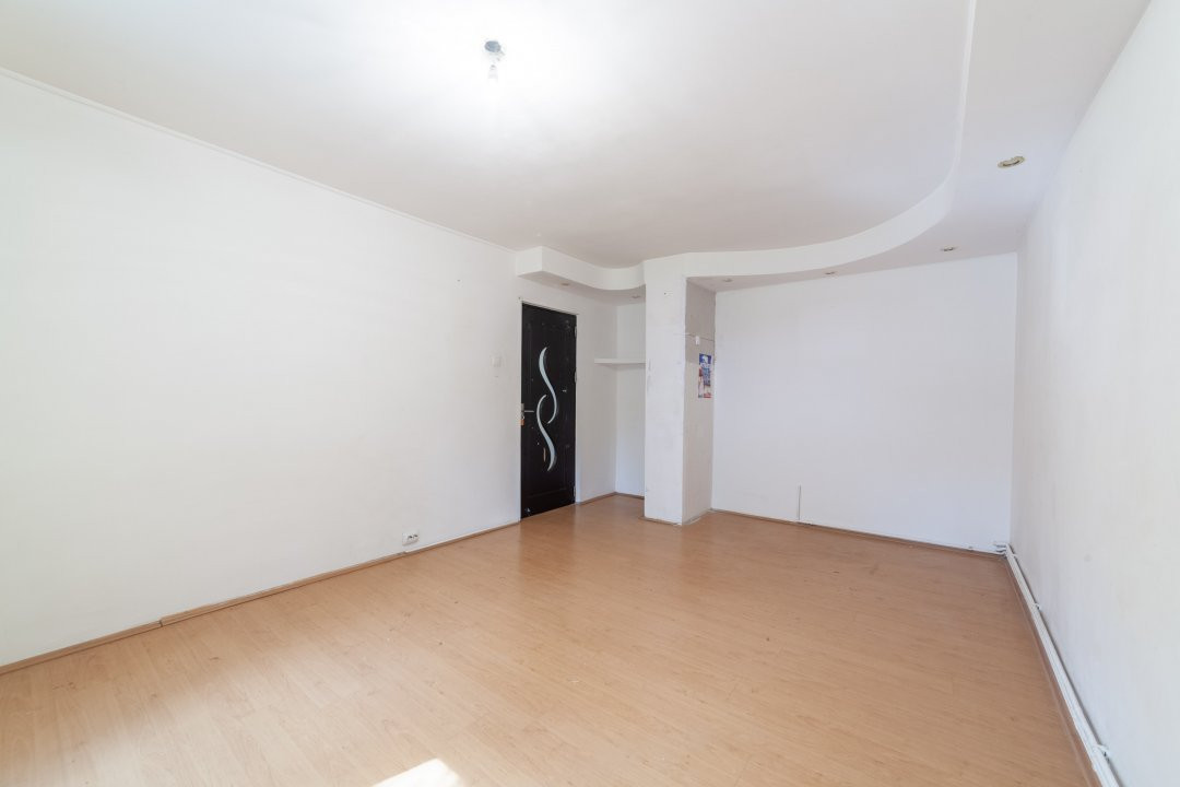Apartament 4 camere - Bd. Petrochimistilor, Prundu!