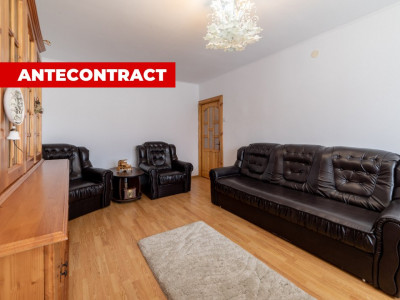 Apartament 3 camere - Topoloveni, Central