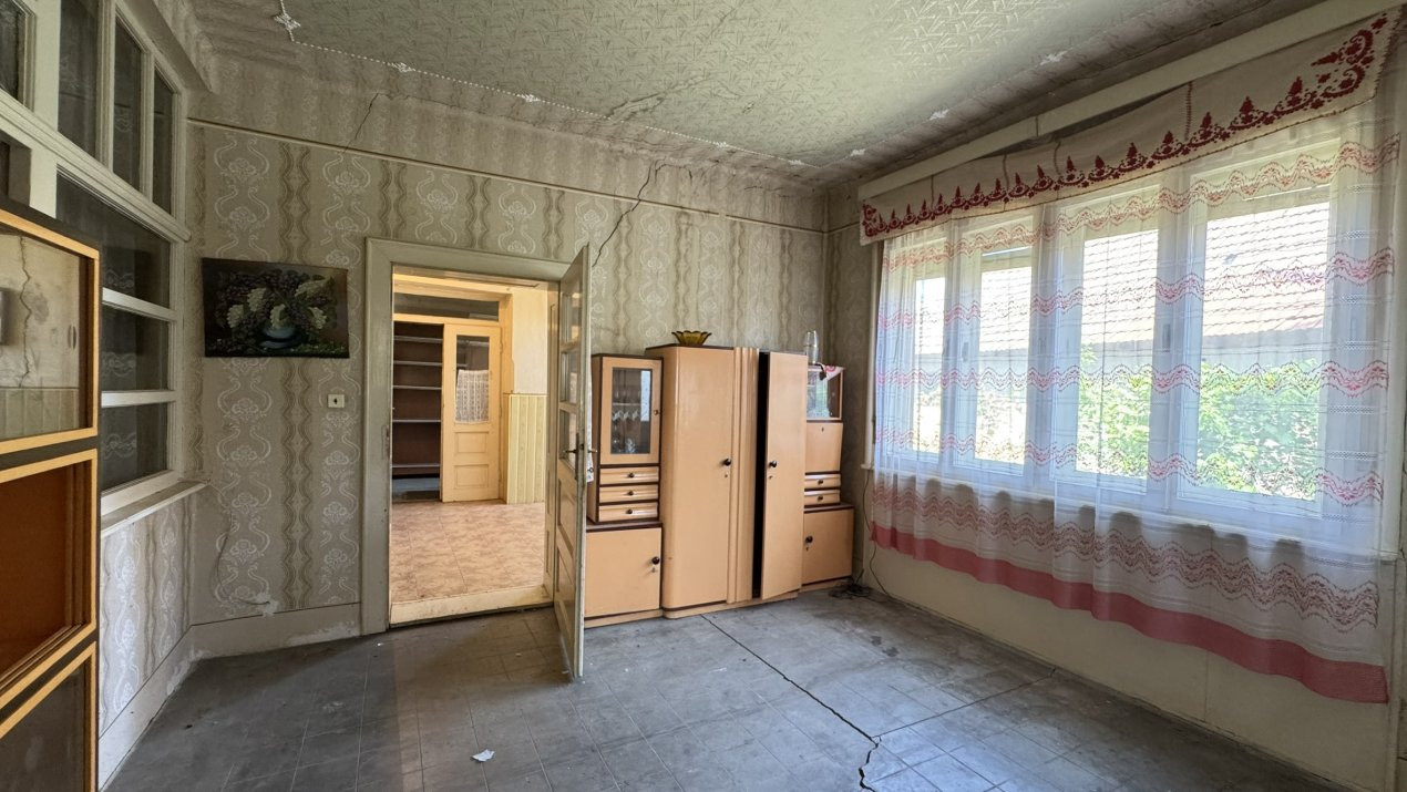 Casă 3 camere, Teren 1079 mp Berveni SM - Comision 0% cumpărător