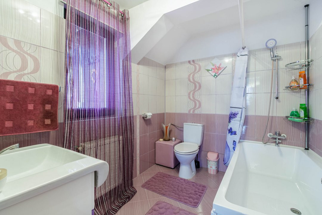 Vila spațioasă și elegantă, aproape de pădure – Tunari, Ilfov