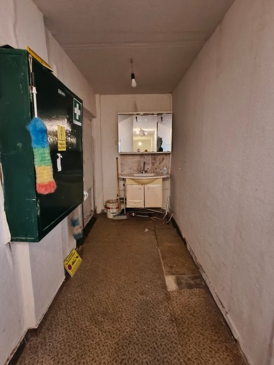 Spațiu comercial de închiriat – Târgu Jiu, Bulevardul Republicii 